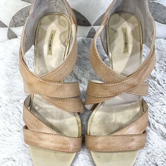 Max Studio Xenix Light Leather Beige - Picture 3 of 9